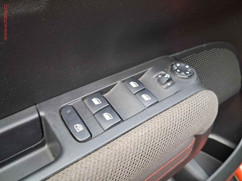 Citroën C3 Aircross (2018) 1.2 PT, 1.maj,ČR, AC, tempo - fotka 13 z 18