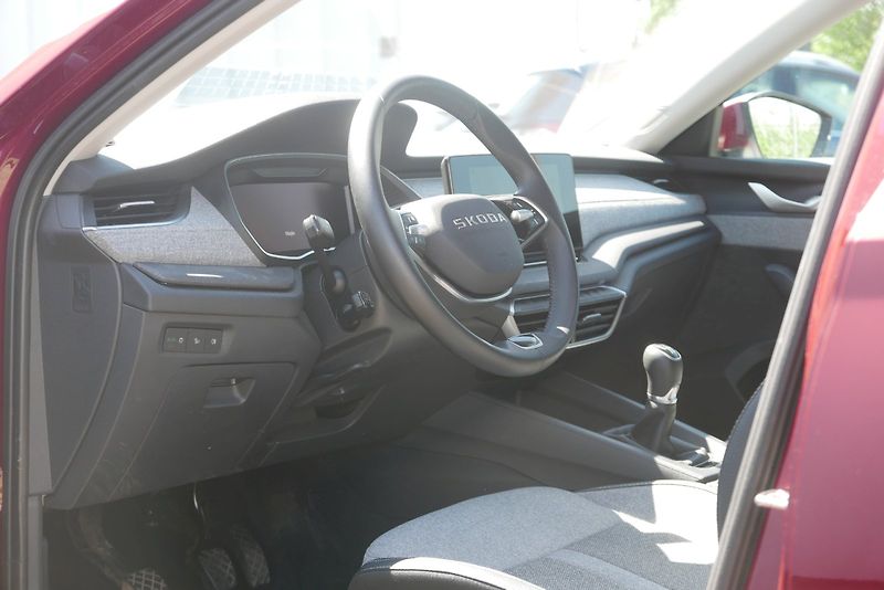 Škoda Octavia (2025) 1.5 TSI 85 kW M6° Top Selectio - fotka 19 z 34