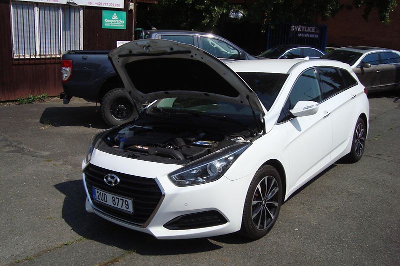 Hyundai i40 (2017) 1.7 CRDi 16V, AUT - fotka 14 z 62