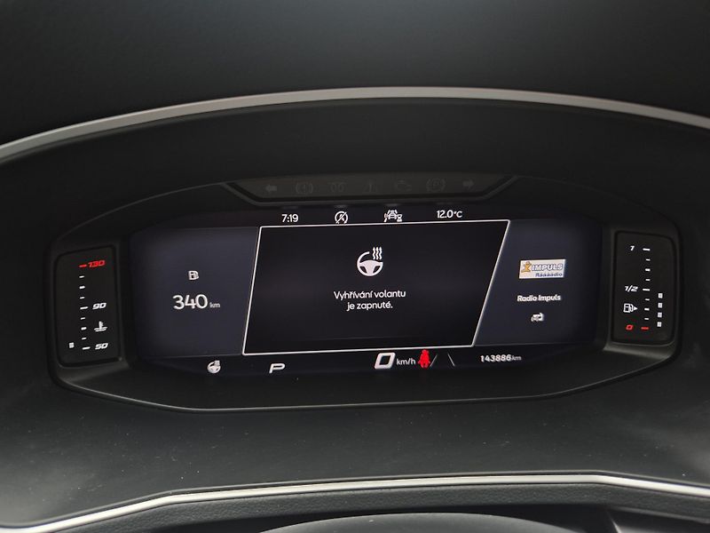 Seat Tarraco FR 2,0TDi 110kw DSG 20 ALU - fotka 31 z 48