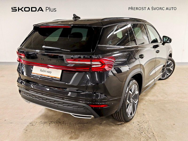 Škoda Kodiaq (2025) iV 1.5 TSI 150 kW DSG Sportlin - fotka 2 z 33