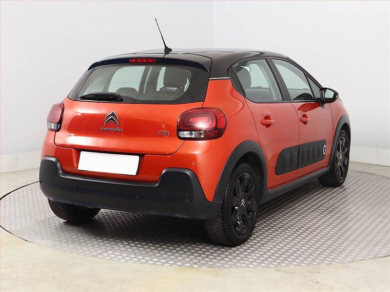 Citroën C3 (2017) 1.2 PureTech, ČR,1.maj - fotka 5 z 13