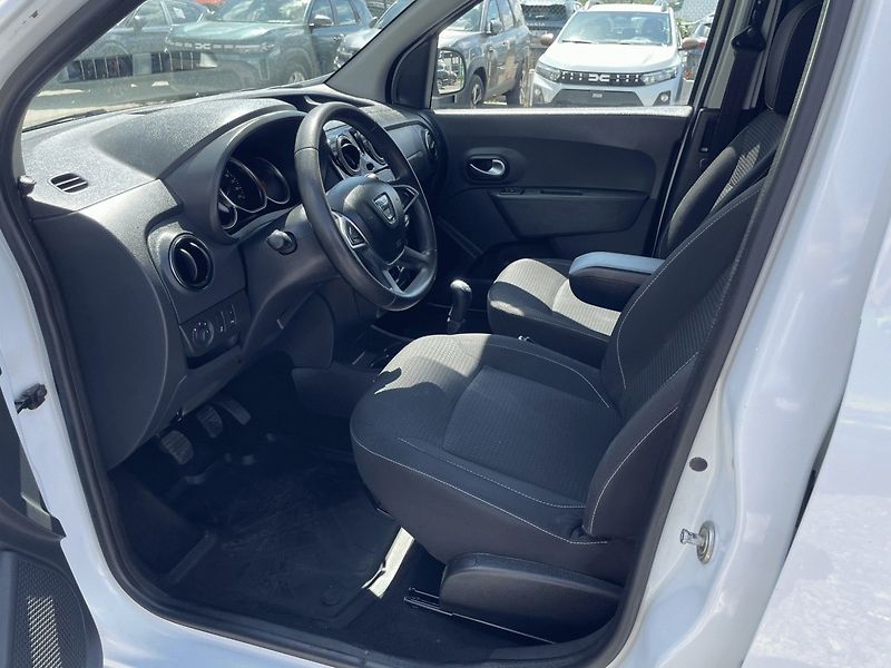 Dacia Dokker (2018) 1.6,75kW,Klima,ČR - fotka 13 z 31