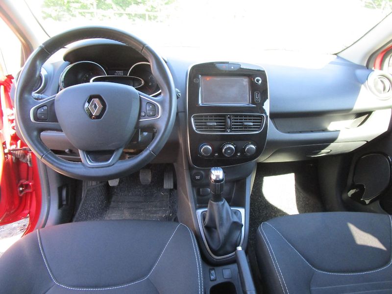 Renault Clio (2016) - fotka 14 z 20