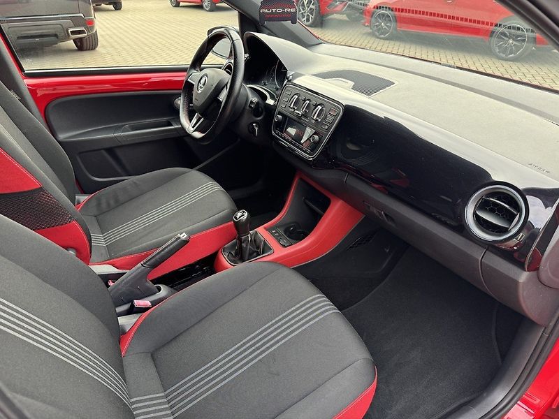 Škoda Citigo (2017) 1.0MPi Monte Carlo Bluetooth - fotka 17 z 48