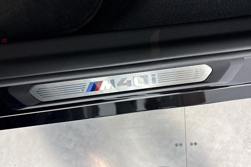 BMW X3 M40i - fotka 17 z 27