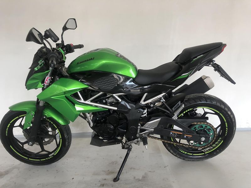 Kawasaki Z 125 ABS - fotka 4 z 18