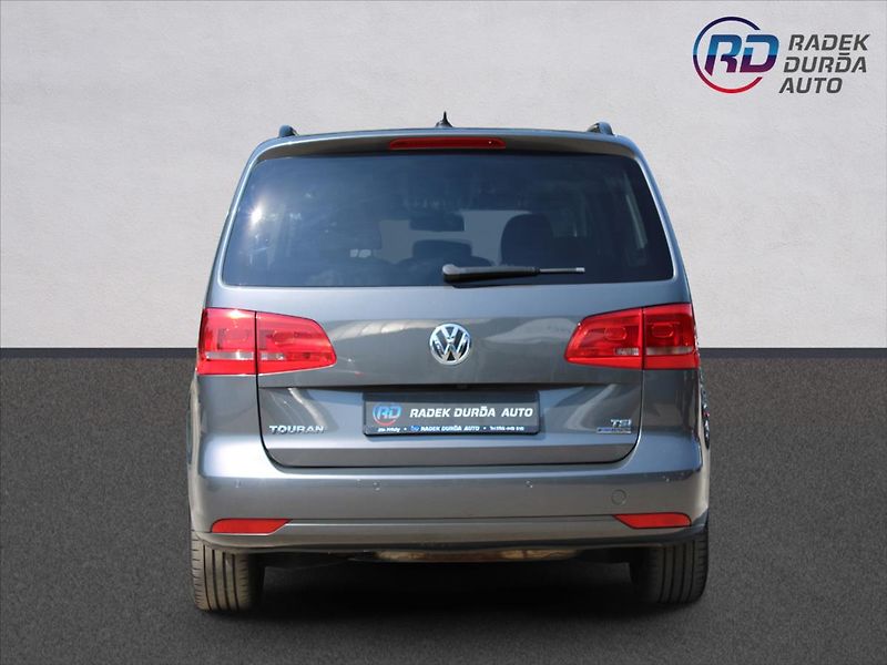 Volkswagen Touran 1,2 TSI  7 MÍST,VÝHŘEVY - fotka 6 z 29