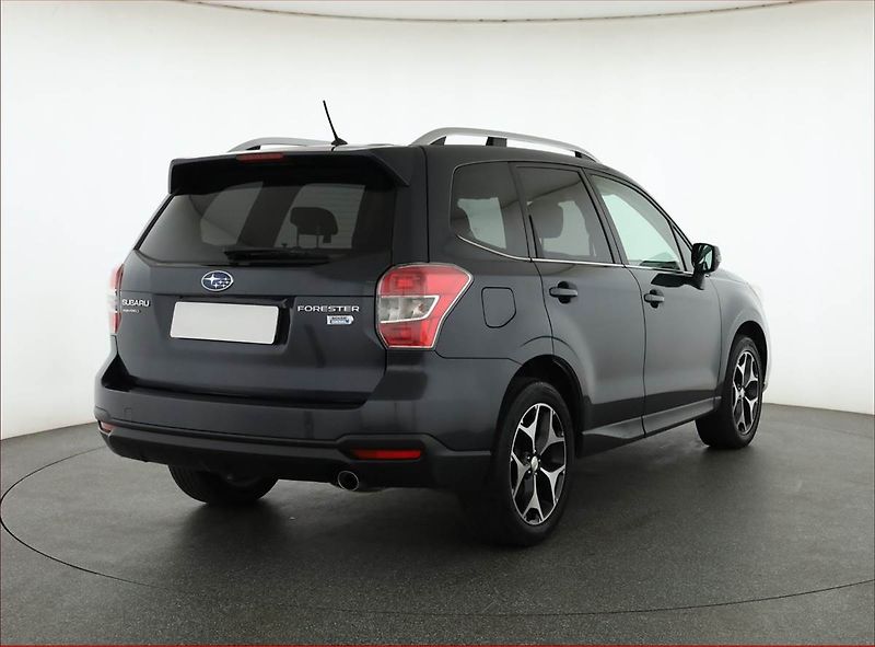 Subaru Forester (2013) 2.0 d, 4X4, Navi, Tempomat - fotka 5 z 18