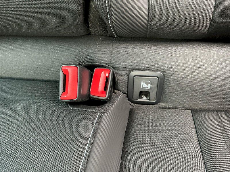 Škoda Kamiq (2021) 1.0 TSI DSG Monte Carlo - fotka 31 z 31
