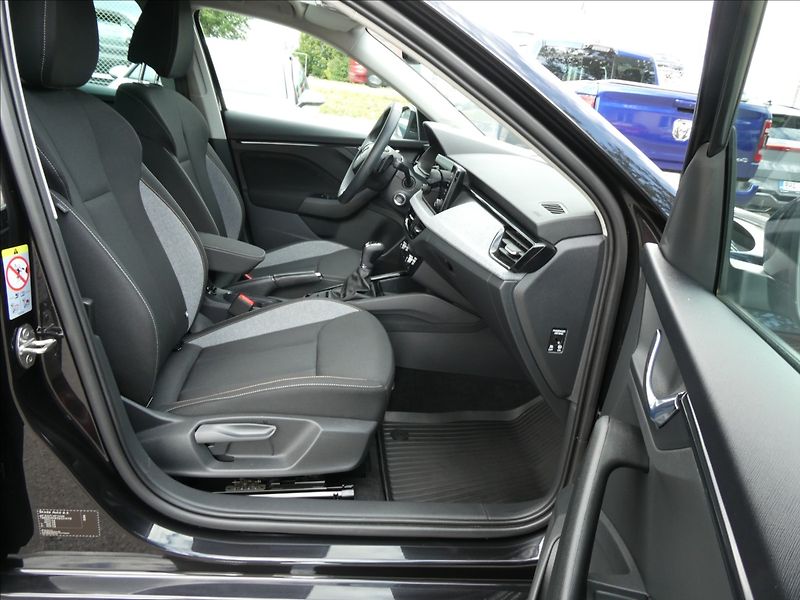 Škoda Scala 1,0 TSi DSG 1.maj,TOP SELECTIO - fotka 26 z 45