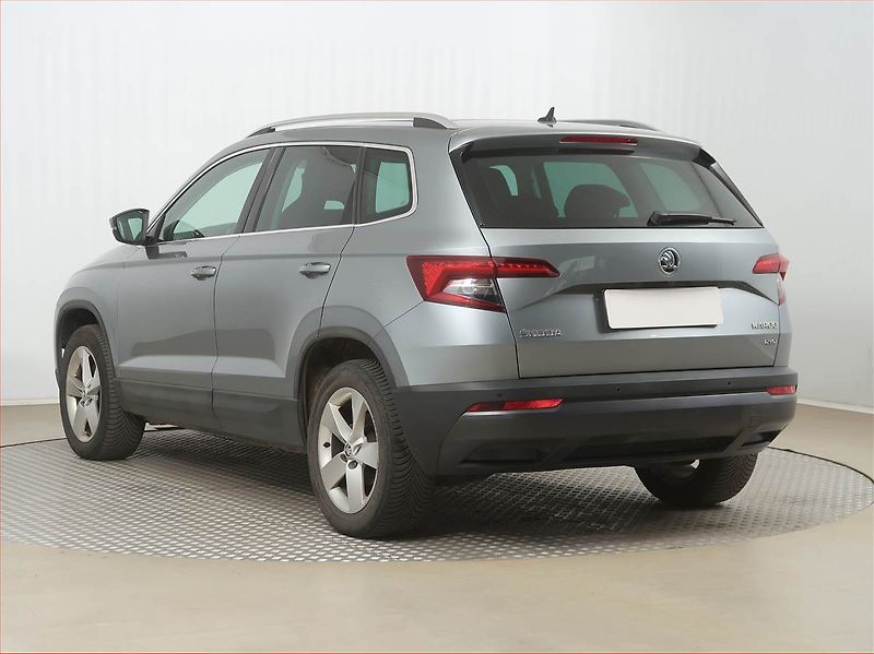 Škoda Karoq (2018) 2.0 TDI - fotka 4 z 19