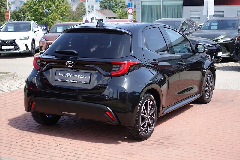 Toyota Yaris 1.5TNGA 125 - 6 MT Comfort Tec - fotka 4 z 27