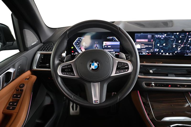 BMW X5 xDrive30d - fotka 25 z 26