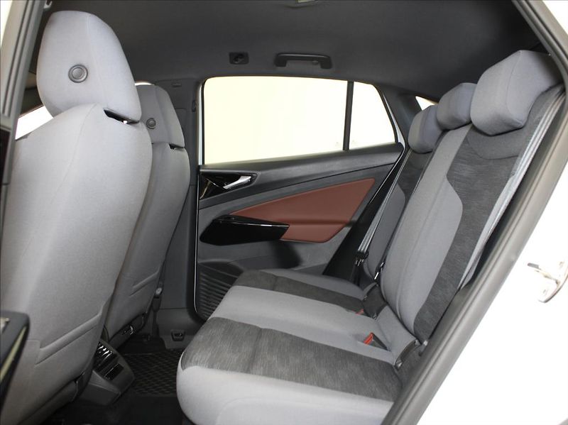 Volkswagen ID.5 0,1 77kWh 150kW Pro Perf.28tkm - fotka 7 z 24