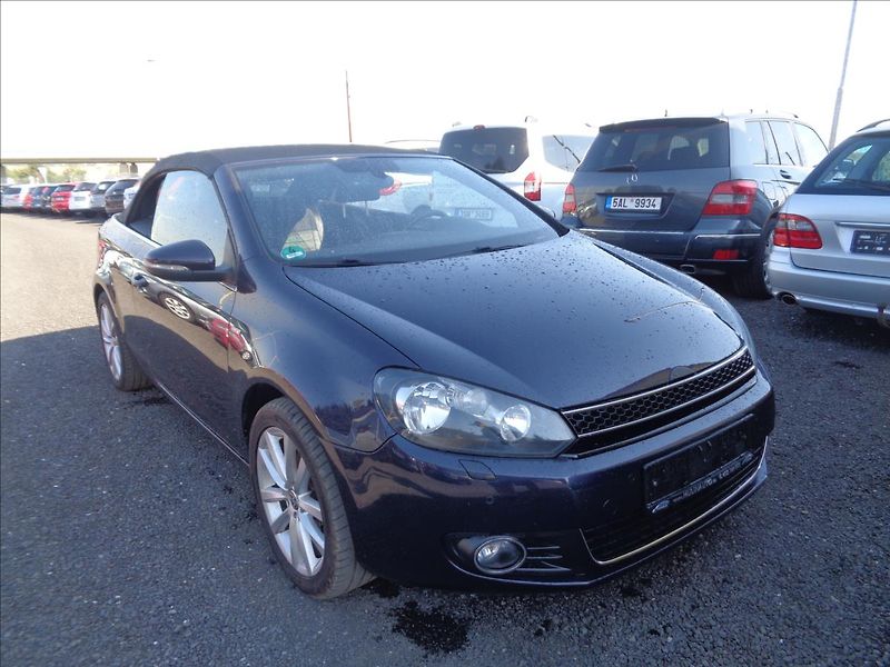 Volkswagen Golf 1,2 - fotka 3 z 13
