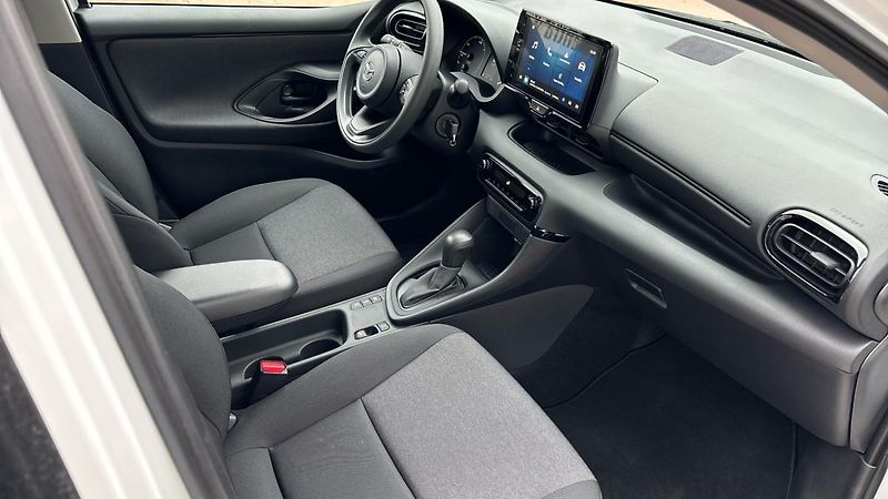 Mazda 2 Hybrid (2025) 1.5 Prime-line - fotka 16 z 19