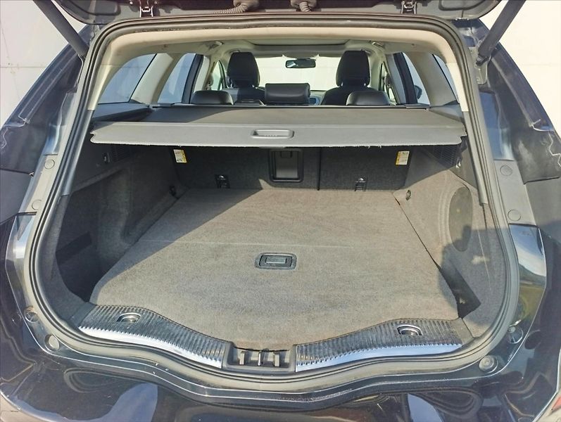Ford Mondeo 2,0 TDCi Automat Kamera Navi - fotka 9 z 45