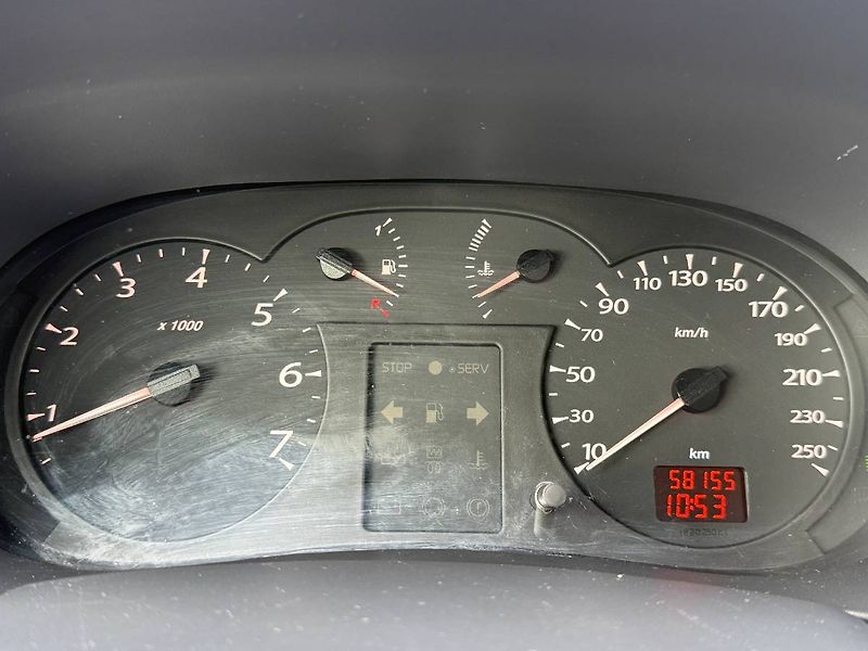 Renault Scénic (2011) 1.2 16V 55 kW Authentique - fotka 11 z 20