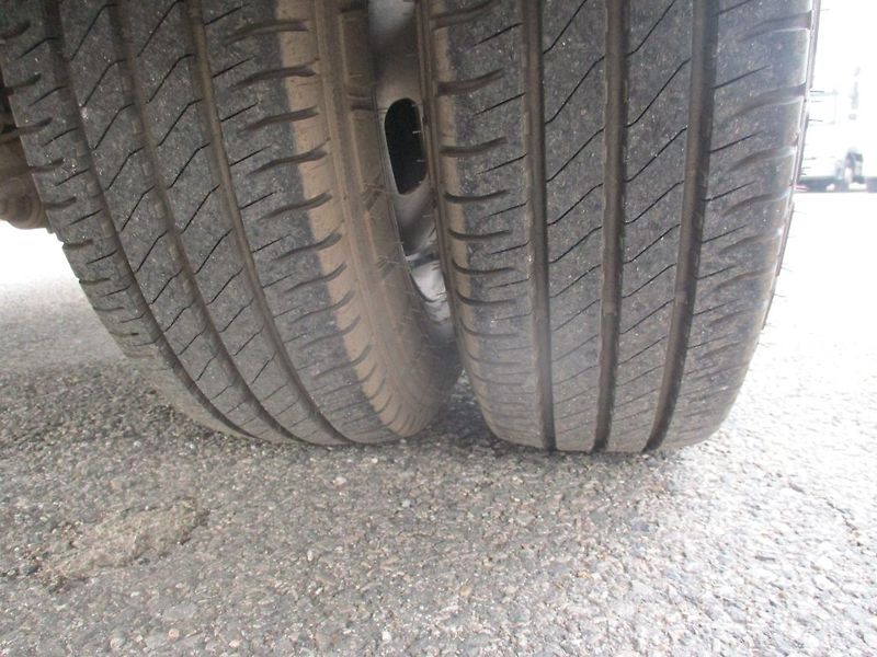 Iveco Daily 35C16, 3,0l, Dhollandia 1T, Ta - fotka 20 z 20