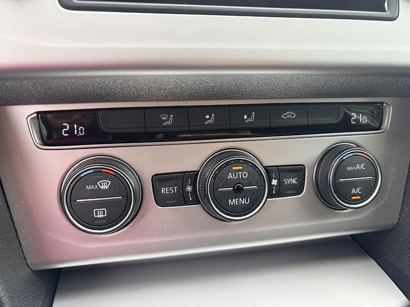 Volkswagen Passat 2.0TDI 110KW MANUAL MATRIX - fotka 22 z 62
