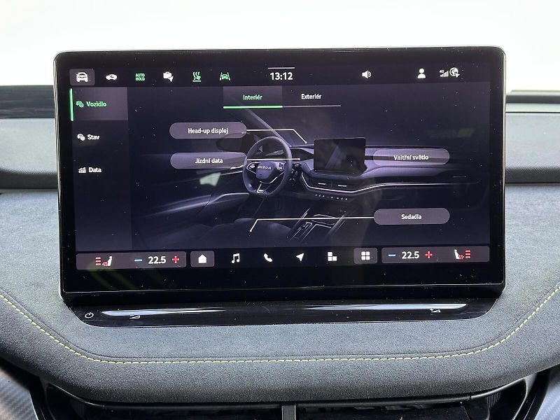 Škoda Elroq RS 340PS 4x4 84iV Matrix-LED H - fotka 38 z 53