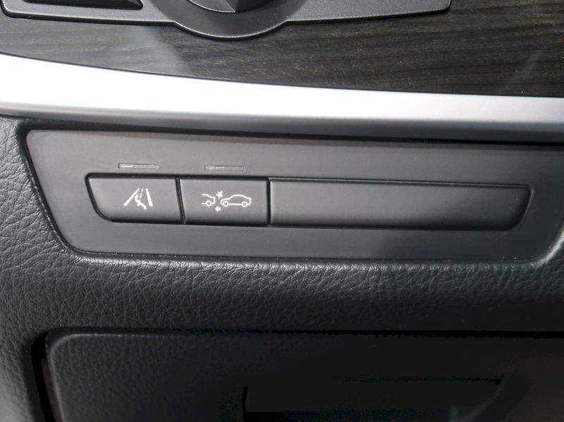 BMW Řada 5 (2012) 535d 230KW NAVI XENON - fotka 30 z 41