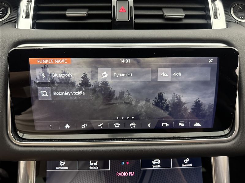 Land Rover Range Rover Sport 3,0 P400 HST KARBON HUD PANO - fotka 17 z 52