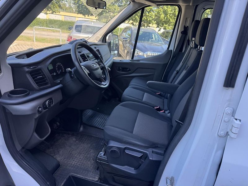 Ford Transit (2022) 2,0TDCi KLIMA 7.MÍST - fotka 16 z 24