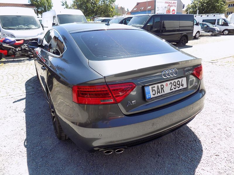 Audi A5 2,0 TDI S-LINE, ALCANTARA, TOP - fotka 13 z 50