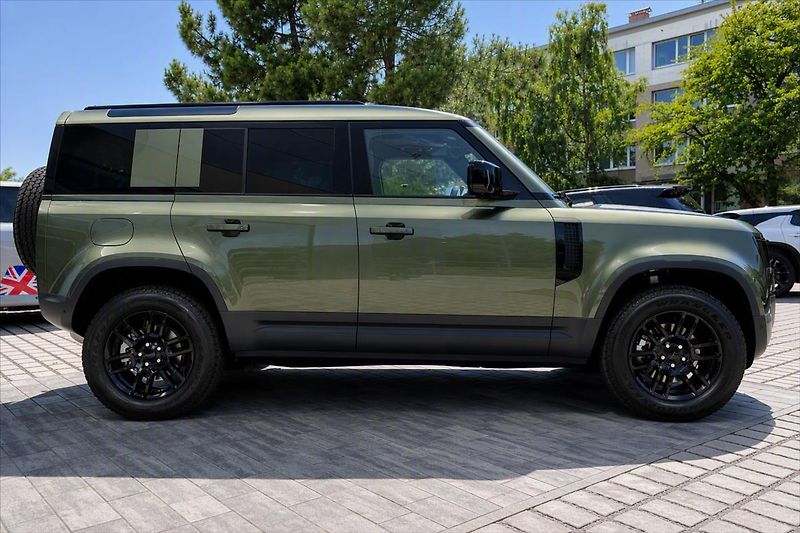 Land Rover Defender (2026) 110 D200 S - fotka 8 z 28