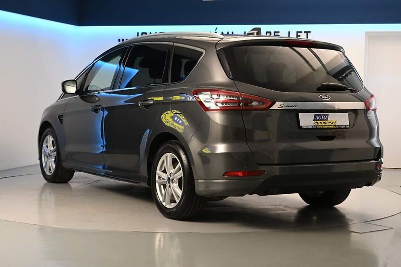 Ford S-MAX (2022) 2.0 LED ACC SONY Tažné WEBASTO - fotka 7 z 40