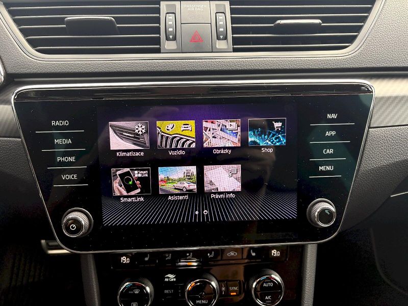Škoda Superb (2021) DSG 2.0 TSI / 206kW / 4x4 / SP - fotka 6 z 34