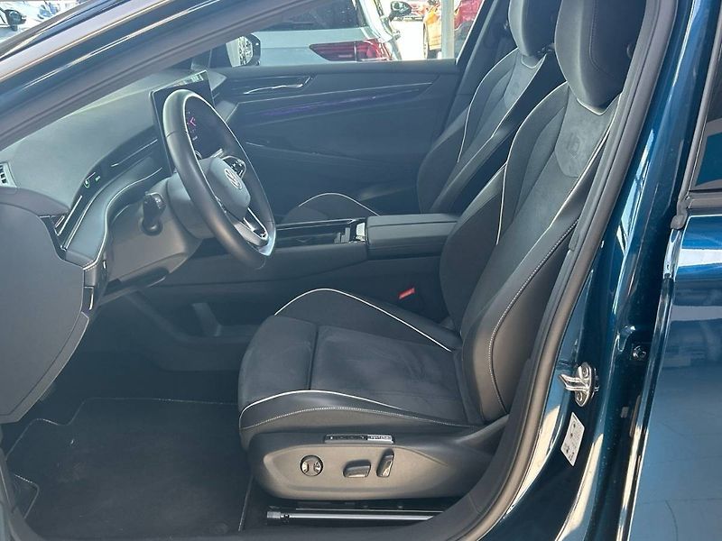 Volkswagen ID.7 Tourer (2025) 210 kW, 86 kWh Pro S People - fotka 6 z 35