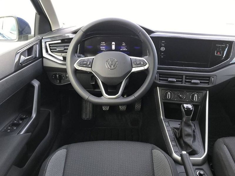 Volkswagen Polo (2025) People 5G 1,0TSI - fotka 6 z 9