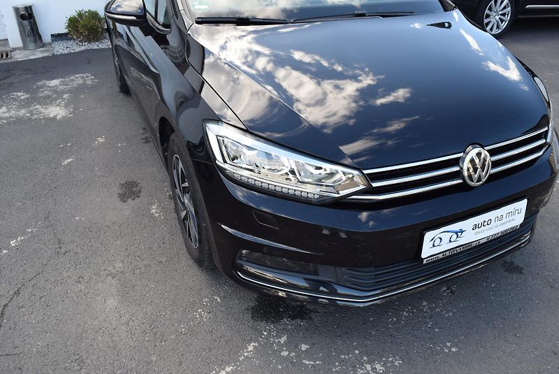 Volkswagen Touran (2018) 1.5TSI 110kw ED. JOIN LED NAVI - fotka 4 z 44