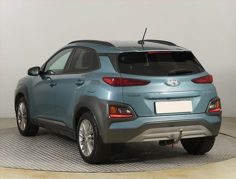 Hyundai Kona (2018) Style 1.0 T-GDI, Kůže - fotka 4 z 20