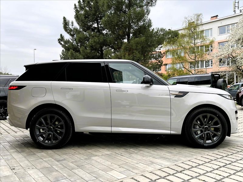 Land Rover Range Rover Sport (2026) 3,0 D250 DYNAMIC SE AWD* - fotka 10 z 34