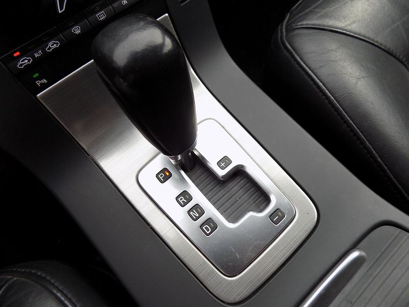 Volvo S80 (2008) 2.4d/Bi-xenon/NAVI/Kůže/ - fotka 27 z 33