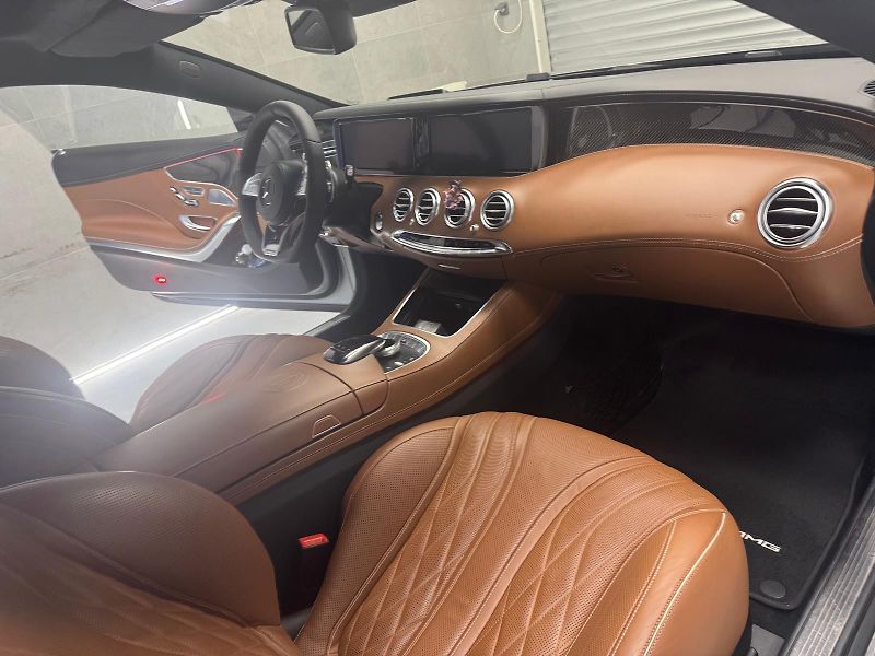 Mercedes-Benz Třídy S (2016) S63AMG coupe MATT TOP STAV - fotka 10 z 13