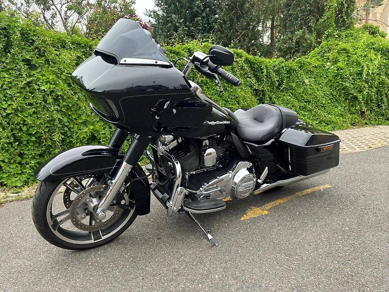 Harley-Davidson FLTRXS Road Glide Special (2015) AKČNÍ CENA REZERVACE - fotka 4 z 13