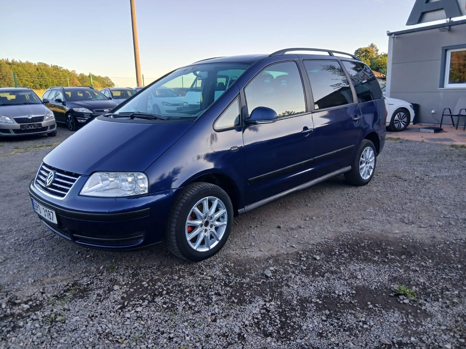 Volkswagen Sharan 1.9 TDI, facelift, 7 sedaček