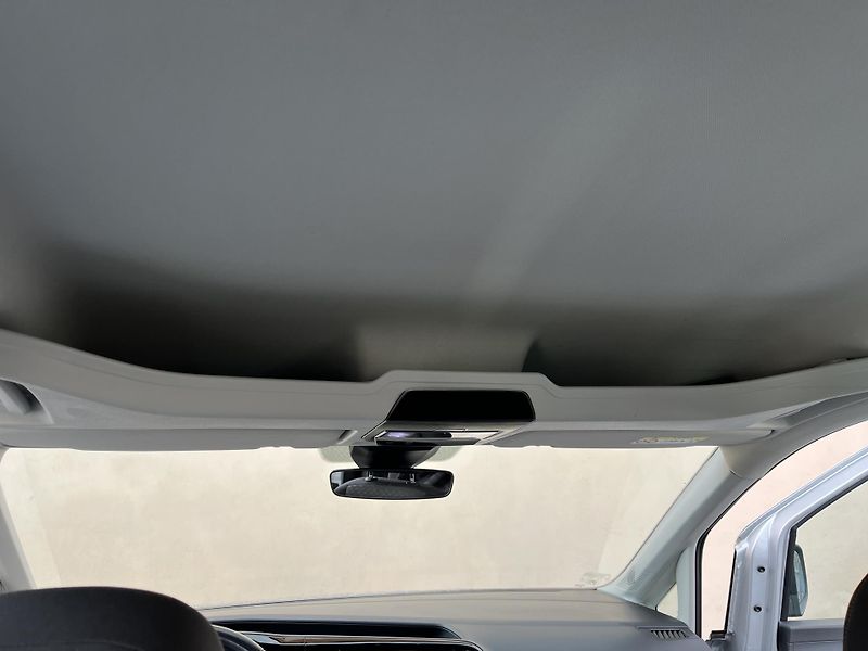 Volkswagen Caddy (2023) 2.0TDI 90KW Tourneo Connect 6r - fotka 27 z 33