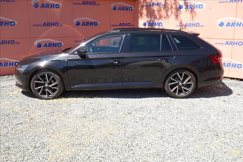 Škoda Superb 2,0 TDi,SERV.KN.,SPORTLINE,DSG - fotka 4 z 49