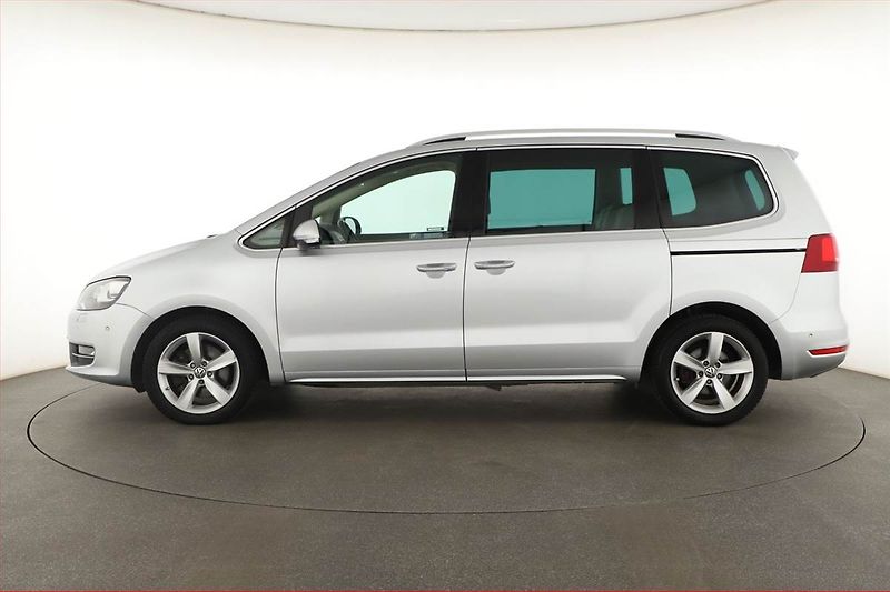 Volkswagen Sharan (2013) 2.0 TDI, Automat, 7 míst, Kůže - fotka 3 z 20