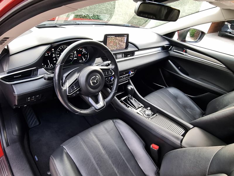 Mazda 6 (2019) 2.5 SPORTS LINE,VENTILACE,HEAD - fotka 16 z 45