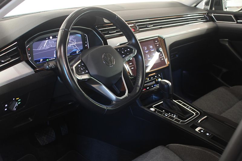 Volkswagen Passat (2023) 2.0TDI DSG Display Tažné  - fotka 17 z 34