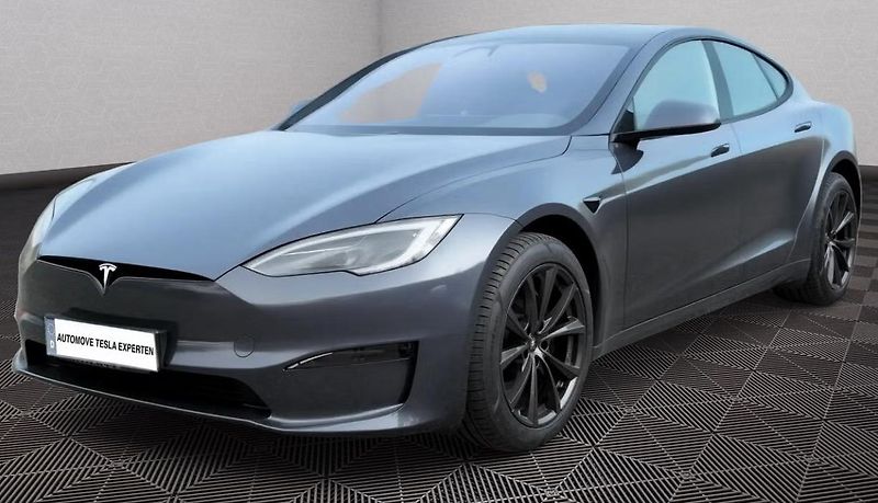 Tesla Model S LR AWD Vzduch Pano Tažné Kam - fotka 1 z 19