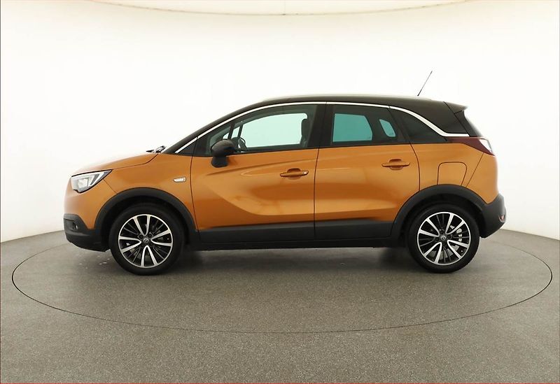 Opel Crossland X (2019) Innovation 1.2 Turbo - fotka 3 z 18
