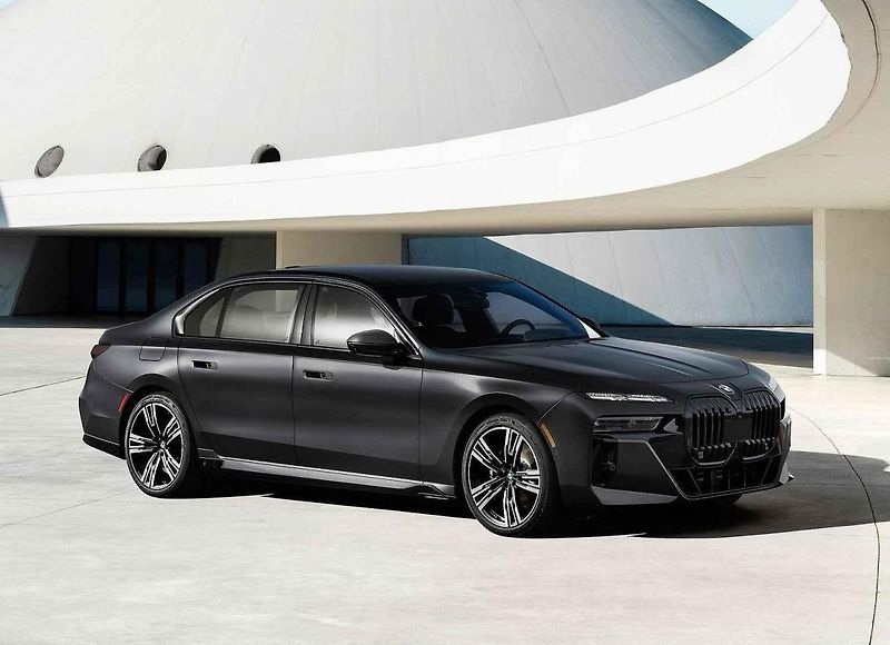 BMW 7 (2022)